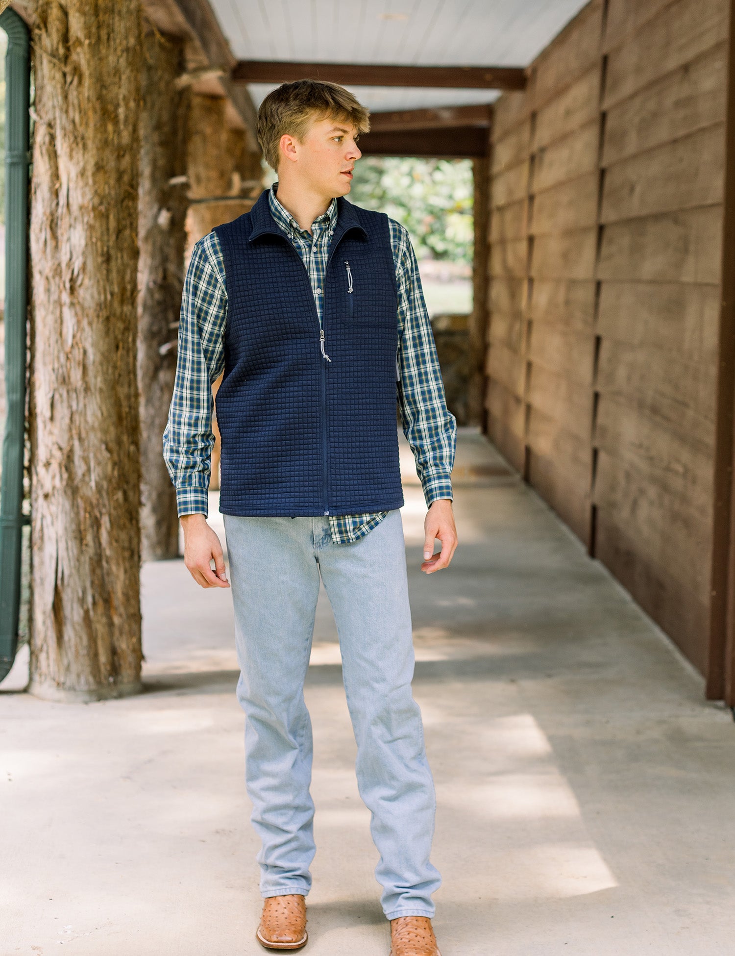 Delta Vest Navy