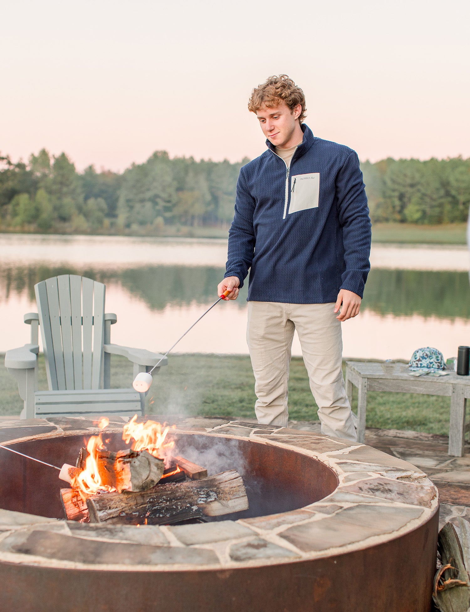 Yukon Pullover Navy